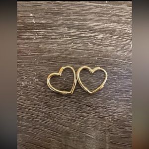 BRAND NEW 18K Gold Plated Heart Hoop Earrings
